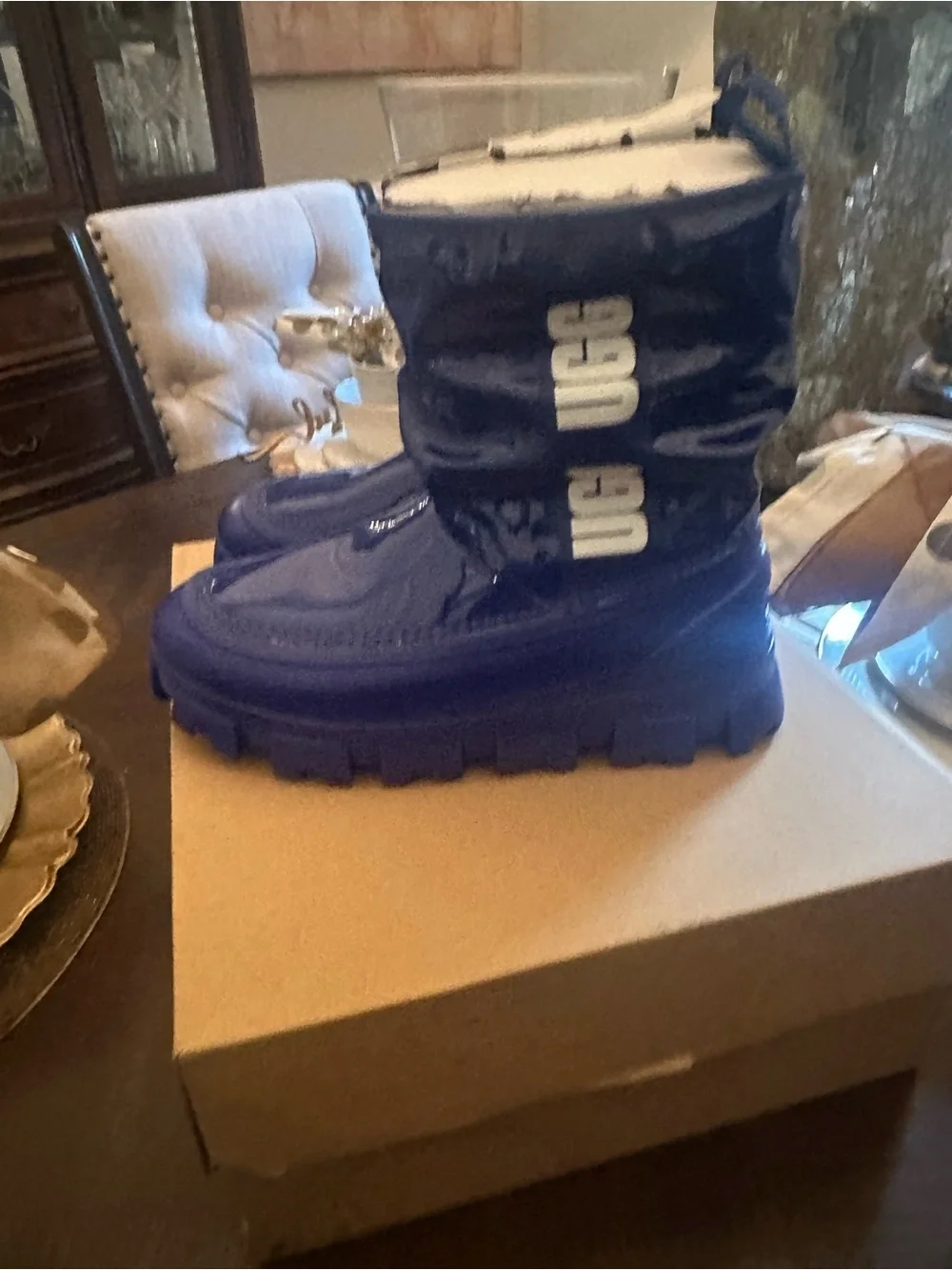 Brand New Women’s Size 8 UGG Glossy Royal Blue Chunky Rain Boots